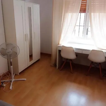Standard Double Center Πανσιόν *